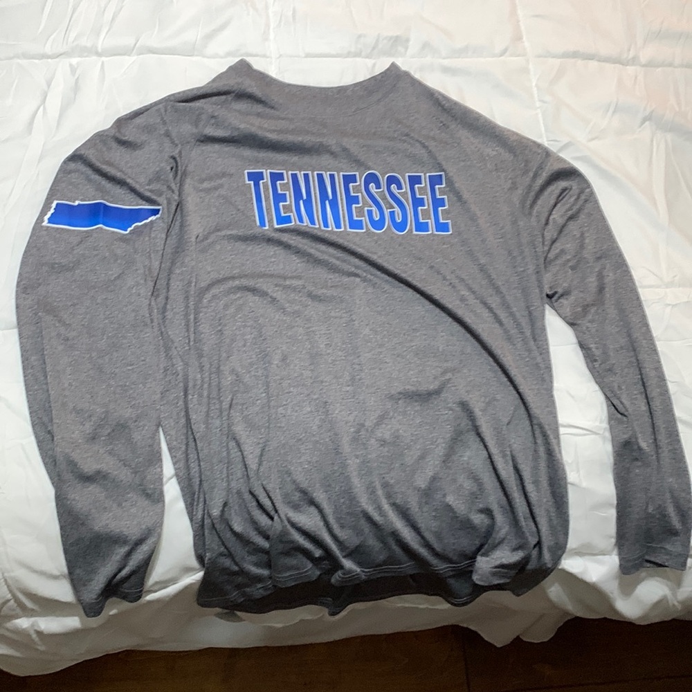 Long sleeve gray Tennessee shirt